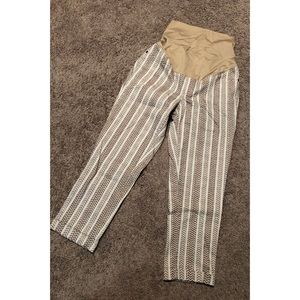 Maternity Cropped Pants
